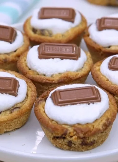 Delicious S’Mores Cookie Cups made with 4 simple ingredients