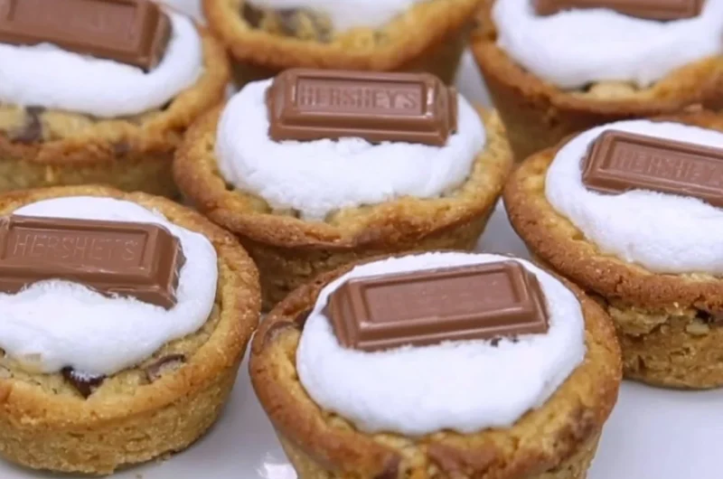 Delicious S’Mores Cookie Cups made with 4 simple ingredients