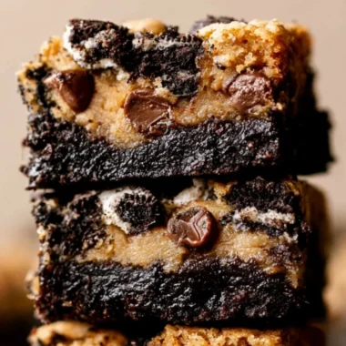 Oreo Brookies dessert featuring layered cookies and brownies