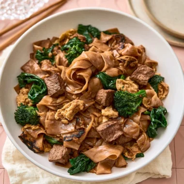 Delicious quick Thai stir-fry with vibrant vegetables and flavors