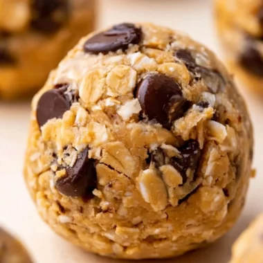 Healthy homemade oatmeal protein balls for a nutritious snack