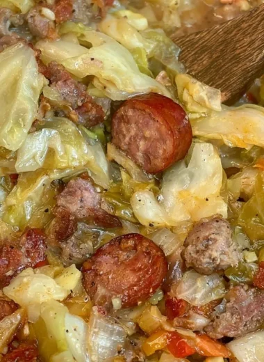 Delicious Dirty Cabbage dishes ready to be served
